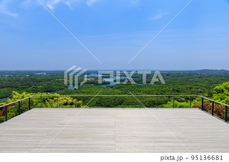 三重伊勢志摩_英虞湾を見下ろす絶景テラス 95136681