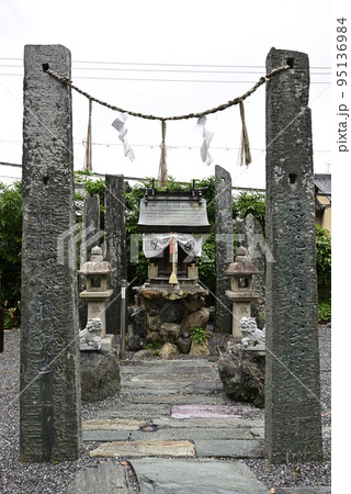 粟田神社末社　鍛治神社 95136984