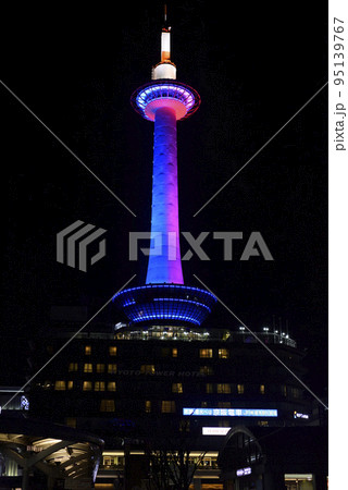 京都タワー　ライトアップ 95139767