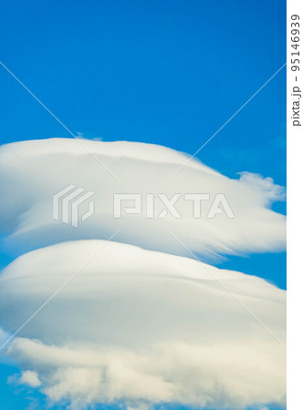 吊るし雲 95146939