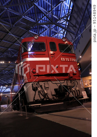大宮鉄道博物館に保存されるED75-775号機 95148949