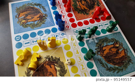 馬ボードゲーム 馬ボードゲーム 95149557