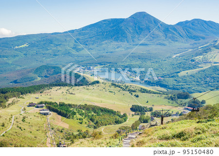 車山山頂より蓼科山方面を眺める【茅野市】 95150480