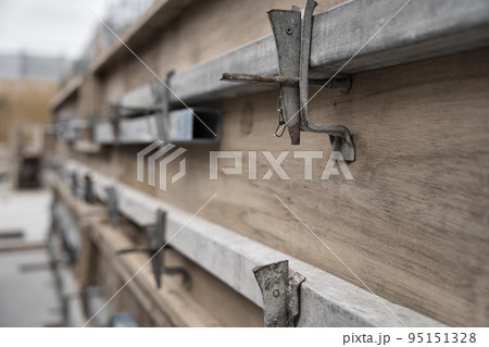 型枠工事 95151328