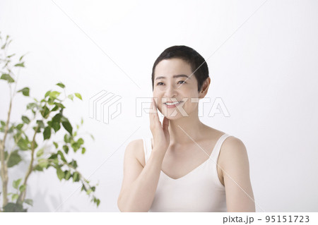 スキンケア　ミドル女性 95151723