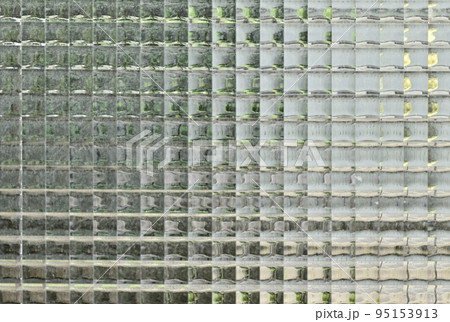 スモークガラス。中が見えないようにする素材。 95153913