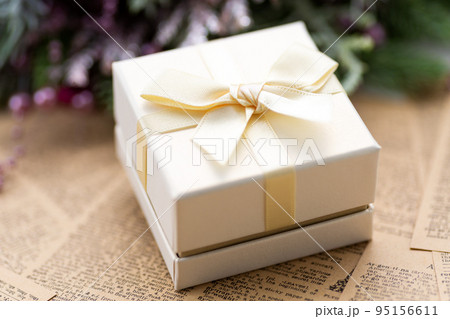 プレゼント 95156611