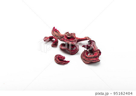 Dry Beetroot Cubes Isolated 95162404
