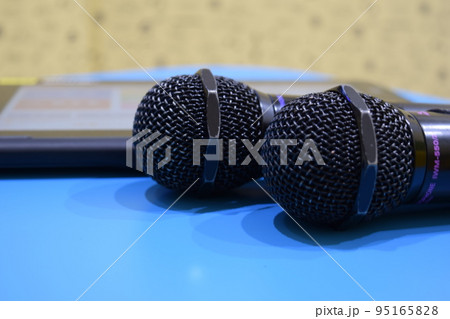 カラオケイメージ カラオケイメージ 95165828