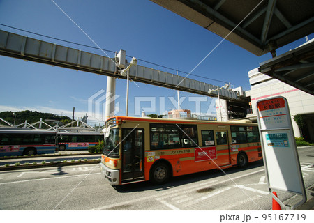 大船駅東口交通広場 大船駅東口交通広場 95167719
