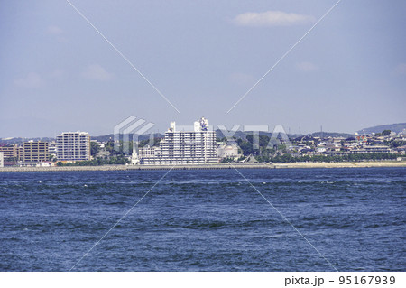 明石市立天文科学館と瀬戸内海 兵庫県淡路市 明石市立天文科学館と瀬戸内海 兵庫県淡路市 95167939