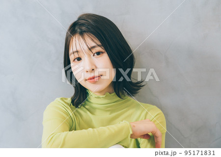 ヘアスタイル くびれミディ ヘアスタイル くびれミディ 95171831