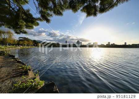 夕方の大濠公園 95181129