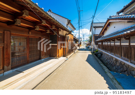 奈良県　大和郡山市　番条環濠集落 95183497