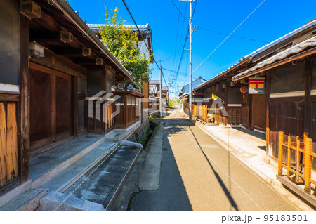 奈良県　大和郡山市　番条環濠集落 95183501