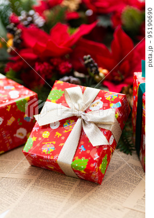クリスマスプレゼント 95190690