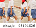 小学生の体育 95191626