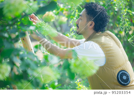 庭仕事　ファンベスト　男性 95203354