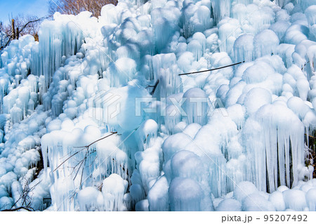 埼玉県横瀬町 あしがくぼの氷柱 埼玉県横瀬町 あしがくぼの氷柱 95207492