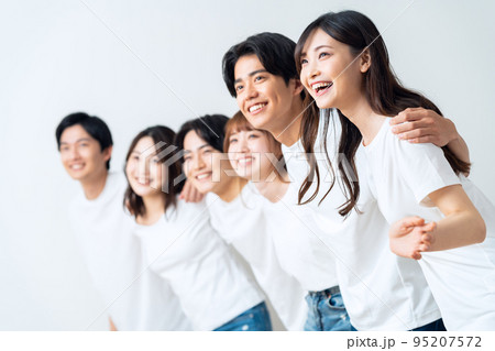 男女 Z世代 友達 大学生 シェアハウス 男女 Z世代 友達 大学生 シェアハウス 95207572