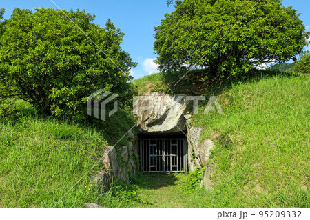 奈良・明日香村 都塚古墳 奈良・明日香村 都塚古墳 95209332