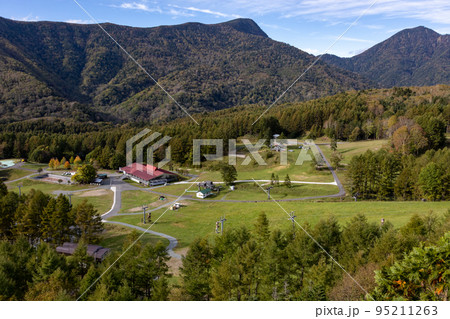 日光白根山ロープウェイから見た丸沼高原 95211263