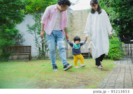 3人家族 3人家族 95213653