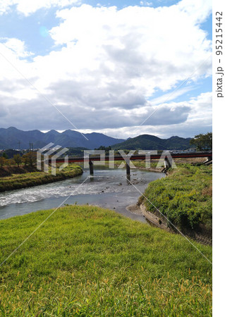 秋の篠山川 西紀大橋 10月 秋の篠山川 西紀大橋 10月 95215442
