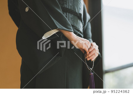 mourning kimono 95224362