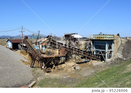 砕石工場 建設資材の生産現場 95226006