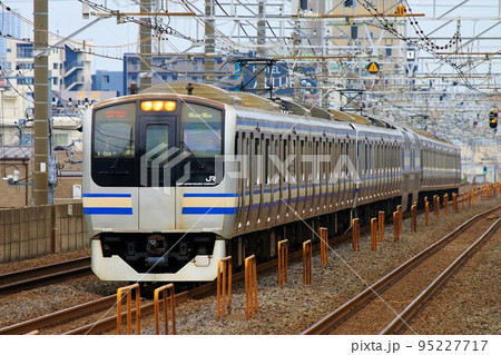 総武本線下総中山駅 E217系 95227717