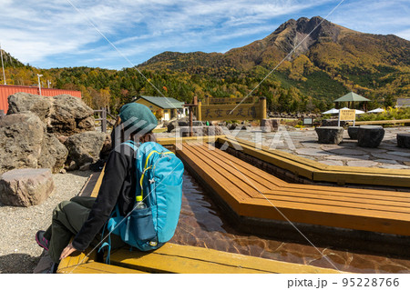 秋晴れの丸沼高原 天空の足湯 秋晴れの丸沼高原 天空の足湯 95228766