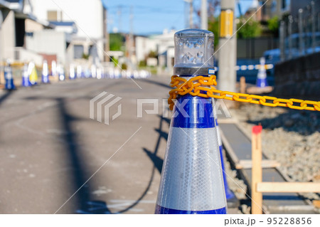 道路側溝歩道工事 95228856