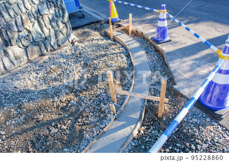 道路側溝歩道工事 道路側溝歩道工事 95228860