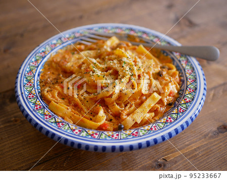 豆乳トマトソースパスタ 95233667