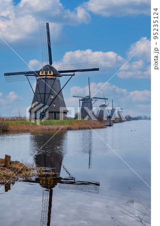 キンデルダイク 95235124