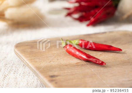 ホールの唐辛子 スパイス 食材 野菜 ホールの唐辛子 スパイス 食材 野菜 95236455