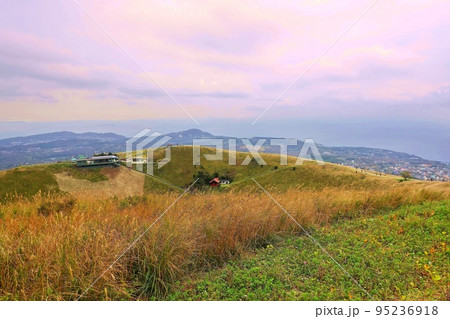 大室山山頂の眺望 秋の景色 大室山山頂の眺望 秋の景色 95236918
