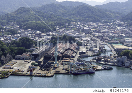 向島の町並み　JFE商事造船加工周辺　広島県尾道市 95245176