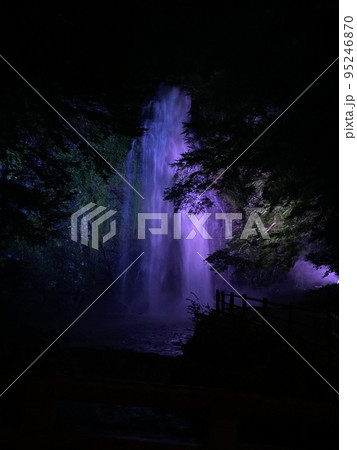 箕面の滝_25 箕面の滝_25 95246870