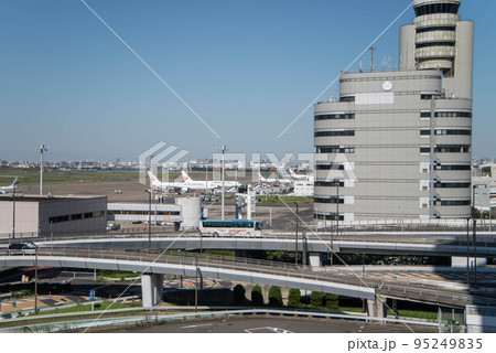 羽田空港、以前のような活気が少しづつ戻って来てるようだ 羽田空港、以前のような活気が少しづつ戻って来てるようだ 95249835