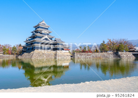松本城(秋) 松本城(秋) 95261824