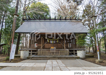 いも神社がある神明社の拝殿／埼玉県所沢市 95262851