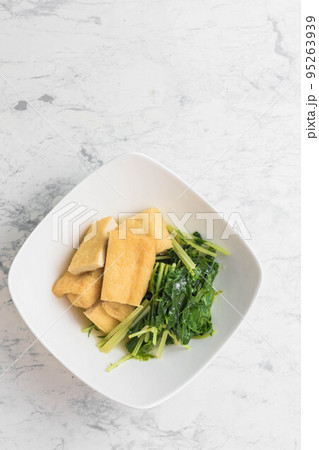 水菜と油揚げの煮浸し 水菜と油揚げの煮浸し 95263939