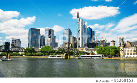 Cityscape of Frankfurt downtown, Germany 95268153