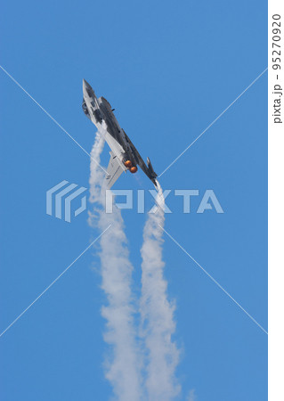 イタリア空軍ユーロファイターEF-2000上昇 イタリア空軍ユーロファイターEF-2000上昇 95270920