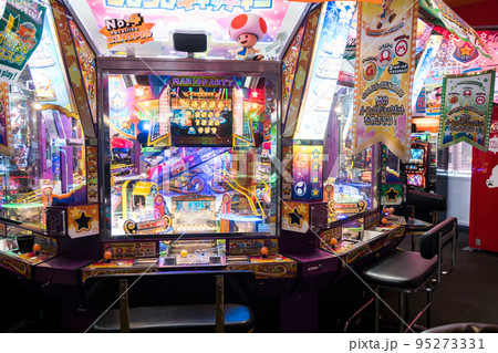 ダイバーシティ東京プラザ　ラウンドワン　ゲームセンター　イケイケのメダルゲーム　東京都江東区青海 95273331