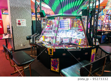 ダイバーシティ東京プラザ ラウンドワン ゲームセンター メダルで遊ぶ 東京都江東区青海 ダイバーシティ東京プラザ ラウンドワン ゲームセンター メダルで遊ぶ 東京都江東区青海 95273332