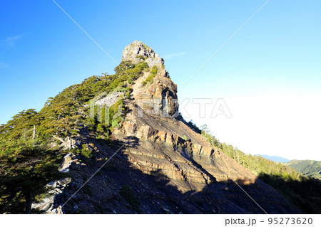 登山 山登り 屋外 95273620