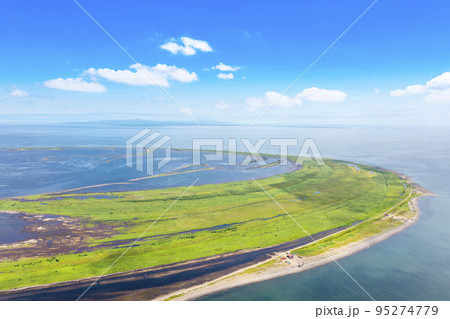 野付半島と国後島(北海道別海町) 野付半島と国後島(北海道別海町) 95274779
